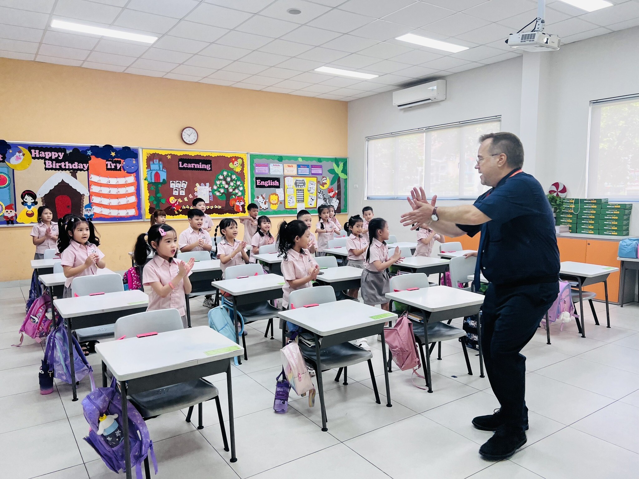 Trường Quốc tế Singapore (SIS) 4