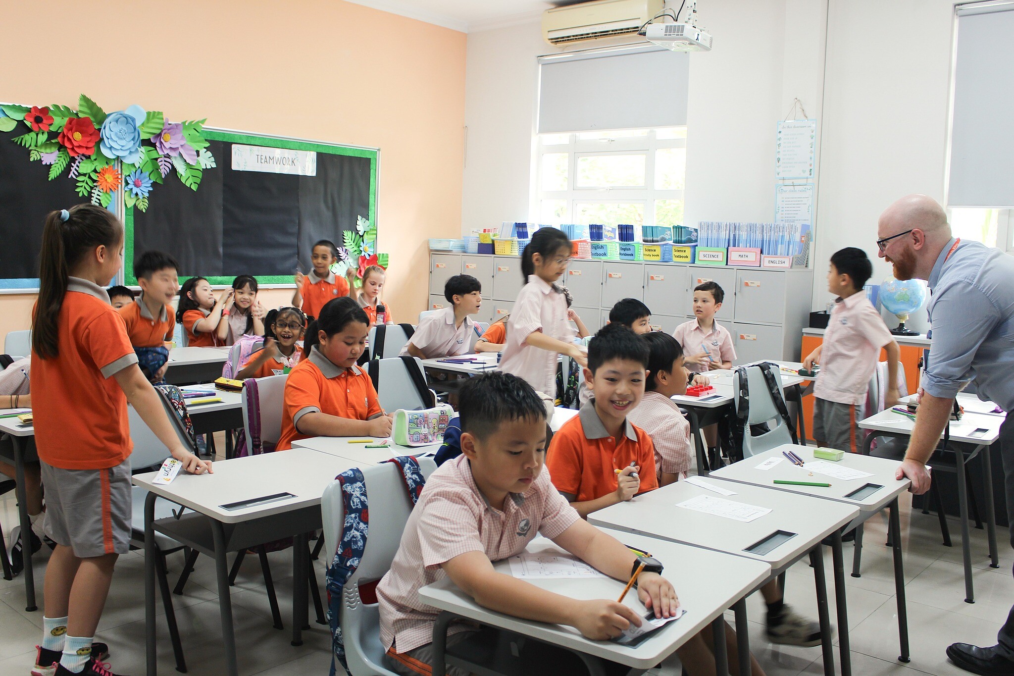 Trường Quốc tế Singapore (SIS) 6