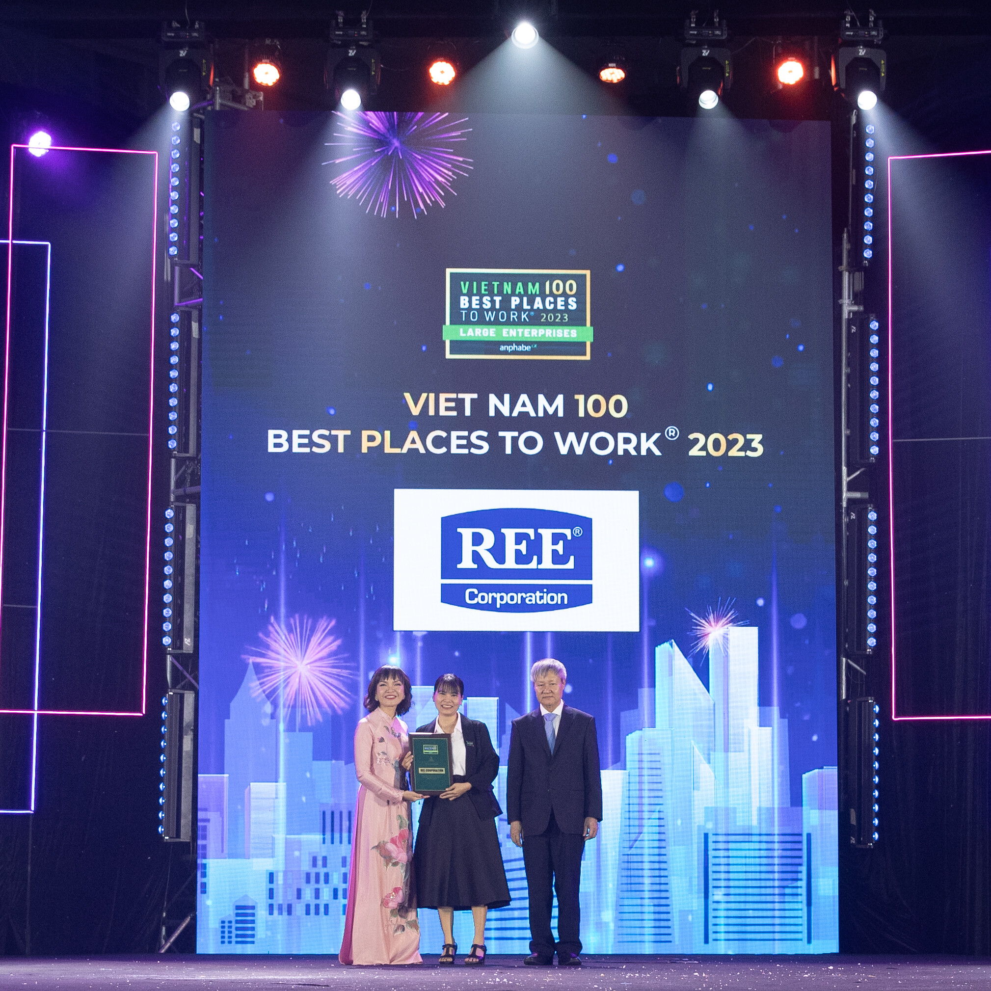 Điện Máy R.E.E 5