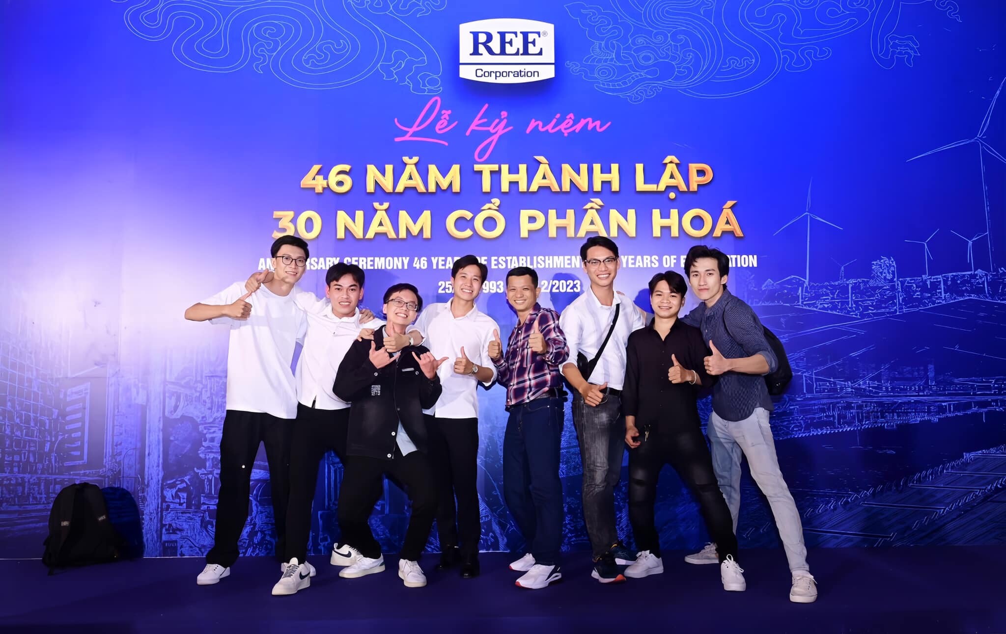 Điện Máy R.E.E 8