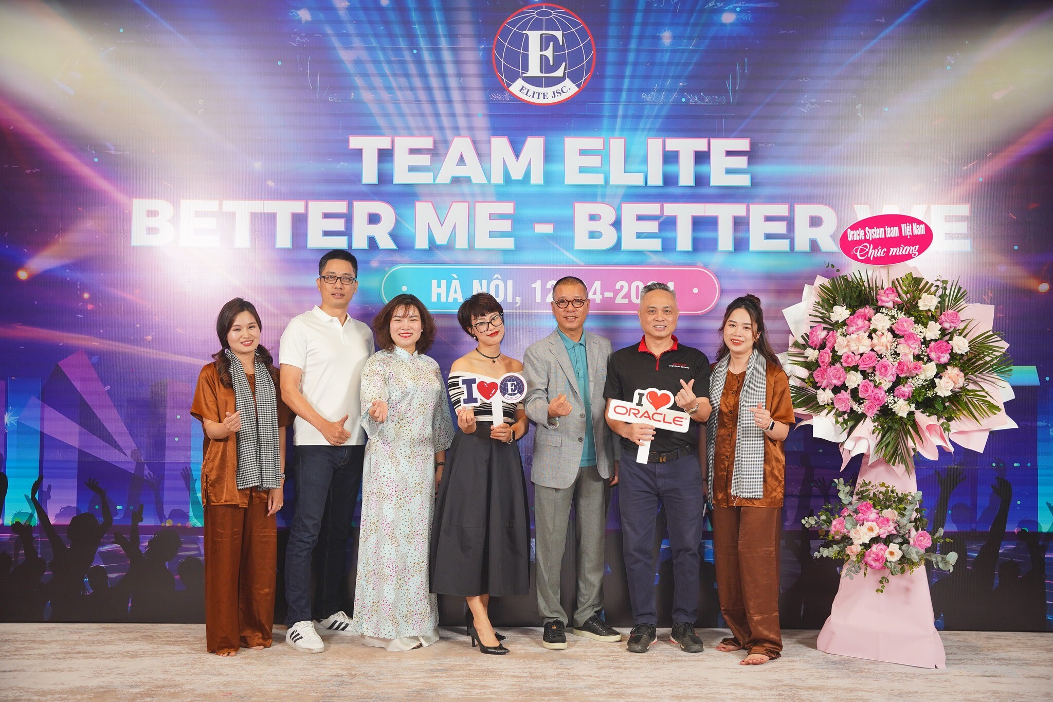 Công ty Công nghệ Elite 4