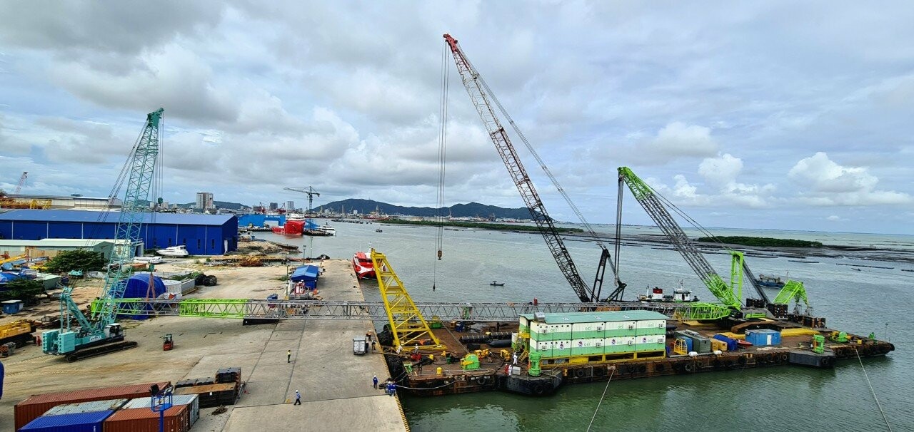 CẢNG ĐÔNG XUYÊN 5