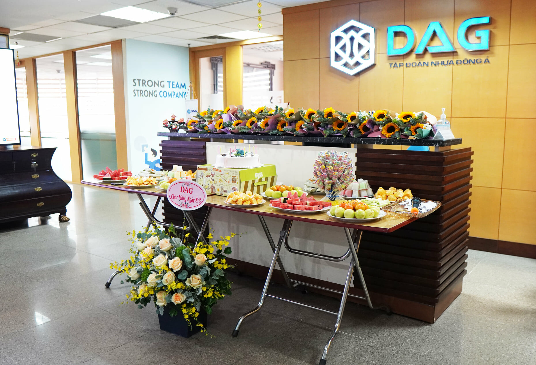 Tập Đoàn Nhựa Đông Á 8