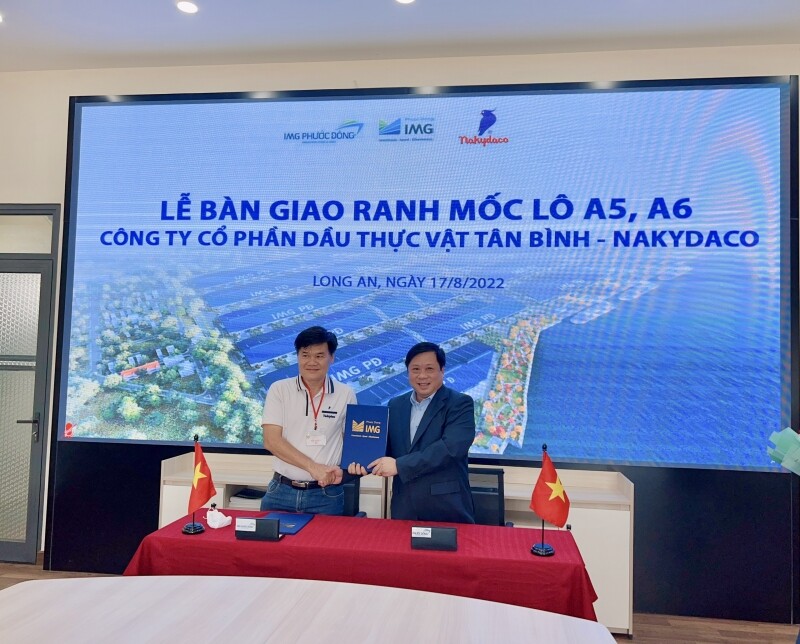 Dầu thực vật Tân Bình - Nakydaco 1