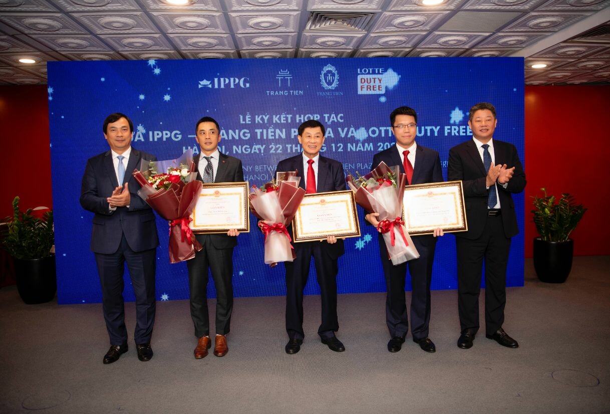 Tập Đoàn Liên Thái Bình Dương 2