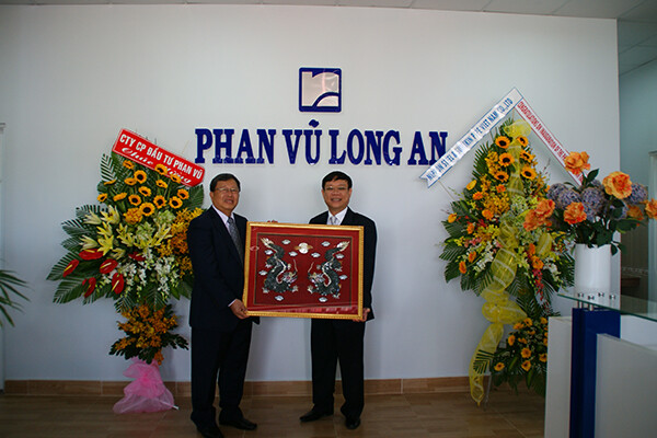 Phan Vũ 2