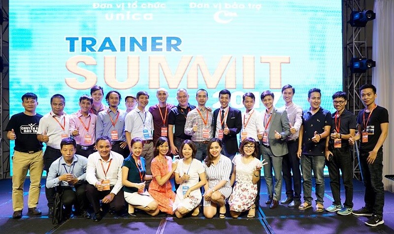 Đào tạo trực tuyến Unica 12