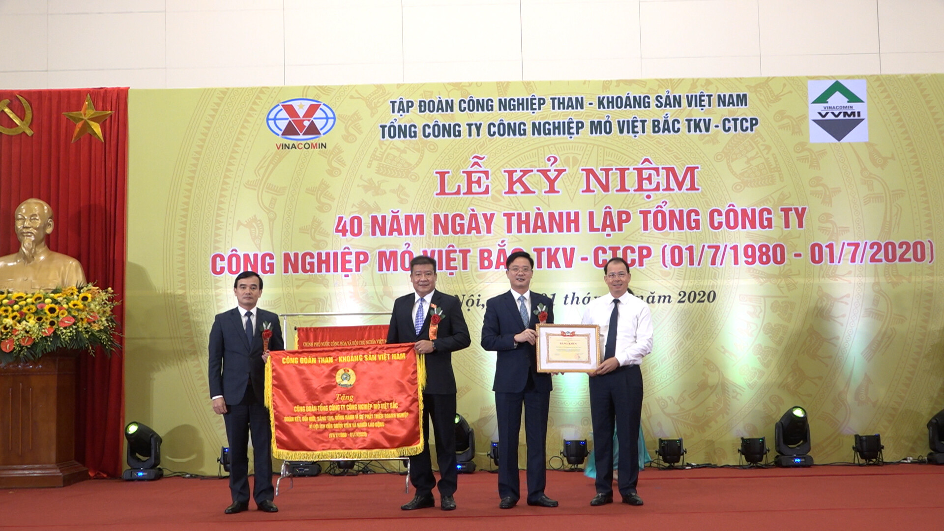 Công nghiệp Mỏ Việt Bắc - VVMI 3