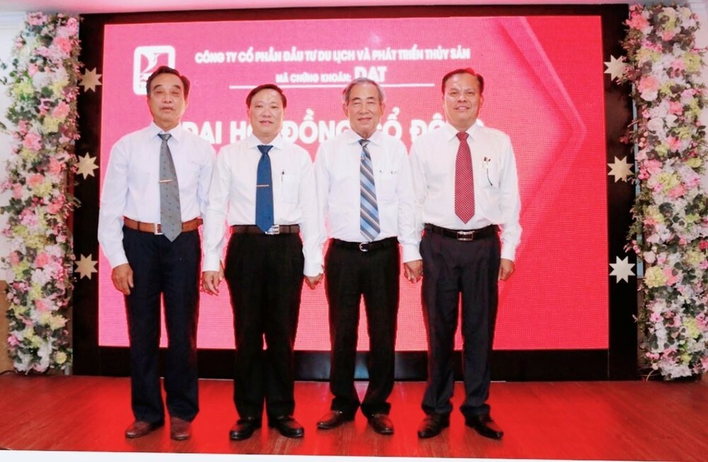 DU LỊCH VÀ PHÁT TRIỂN THỦY SẢN - TRISEDCO 3