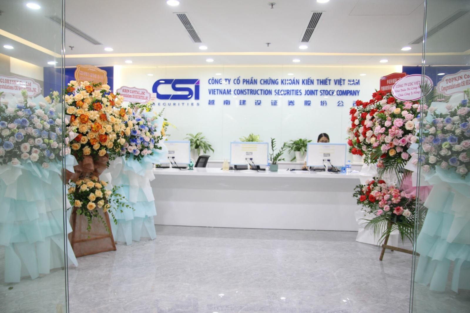 Chứng khoán Kiến Thiết Việt Nam 4