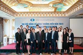 Chứng khoán Guotai Junan 5