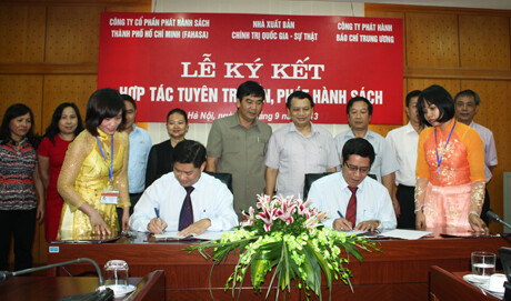 PHÁT HÀNH SÁCH - FAHASA 5