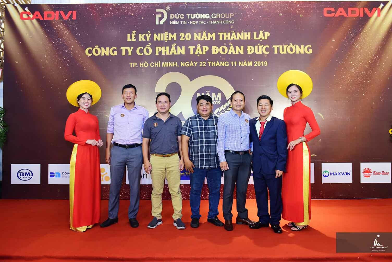 TẬP ĐOÀN ĐỨC TƯỜNG 5