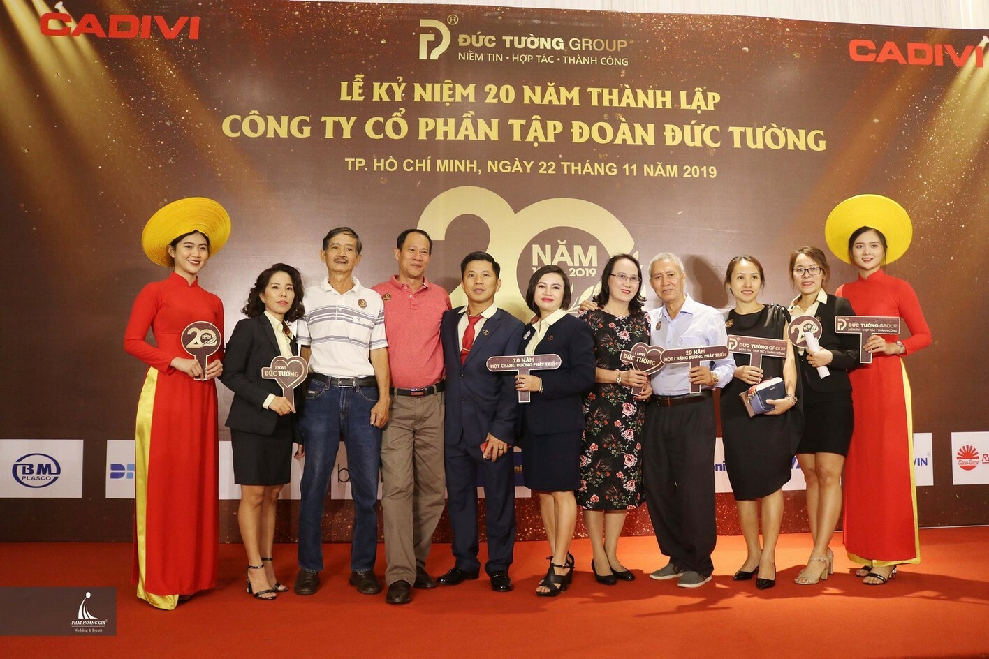 TẬP ĐOÀN ĐỨC TƯỜNG 6