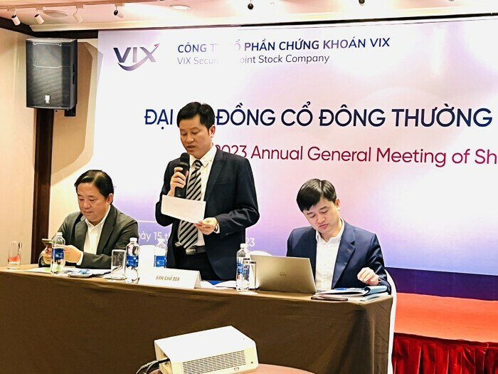 Chứng khoán VIX 8