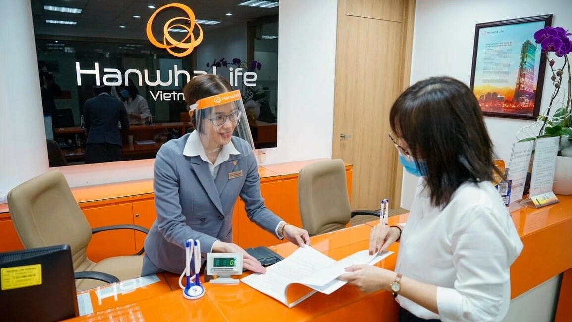 Hanwha Life Viet Nam 10