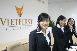 Chứng khoán Nhất Việt - VFS 7