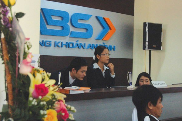 Chứng khoán An Bình - ABS 8