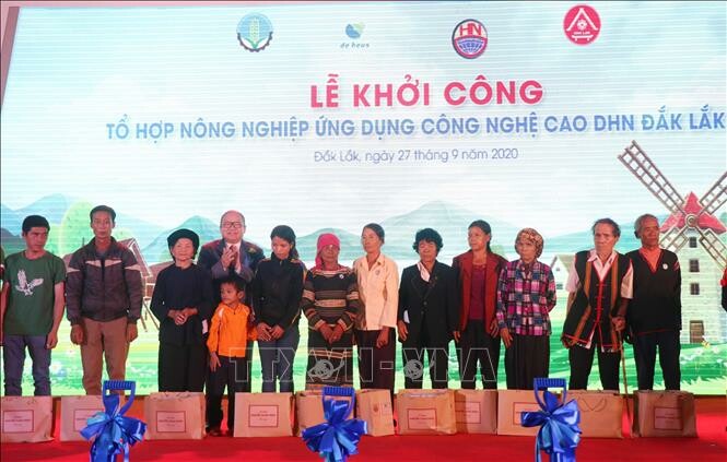 CÔNG TY TNHH DE HEUS 8