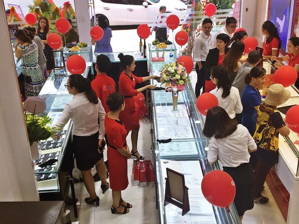 Tập đoàn vàng bạc đá quý DOJI 3