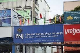 Vàng bạc Đá quý Phú Nhuận (PNJ) 17