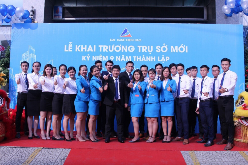 Tập đoàn Đất xanh 8