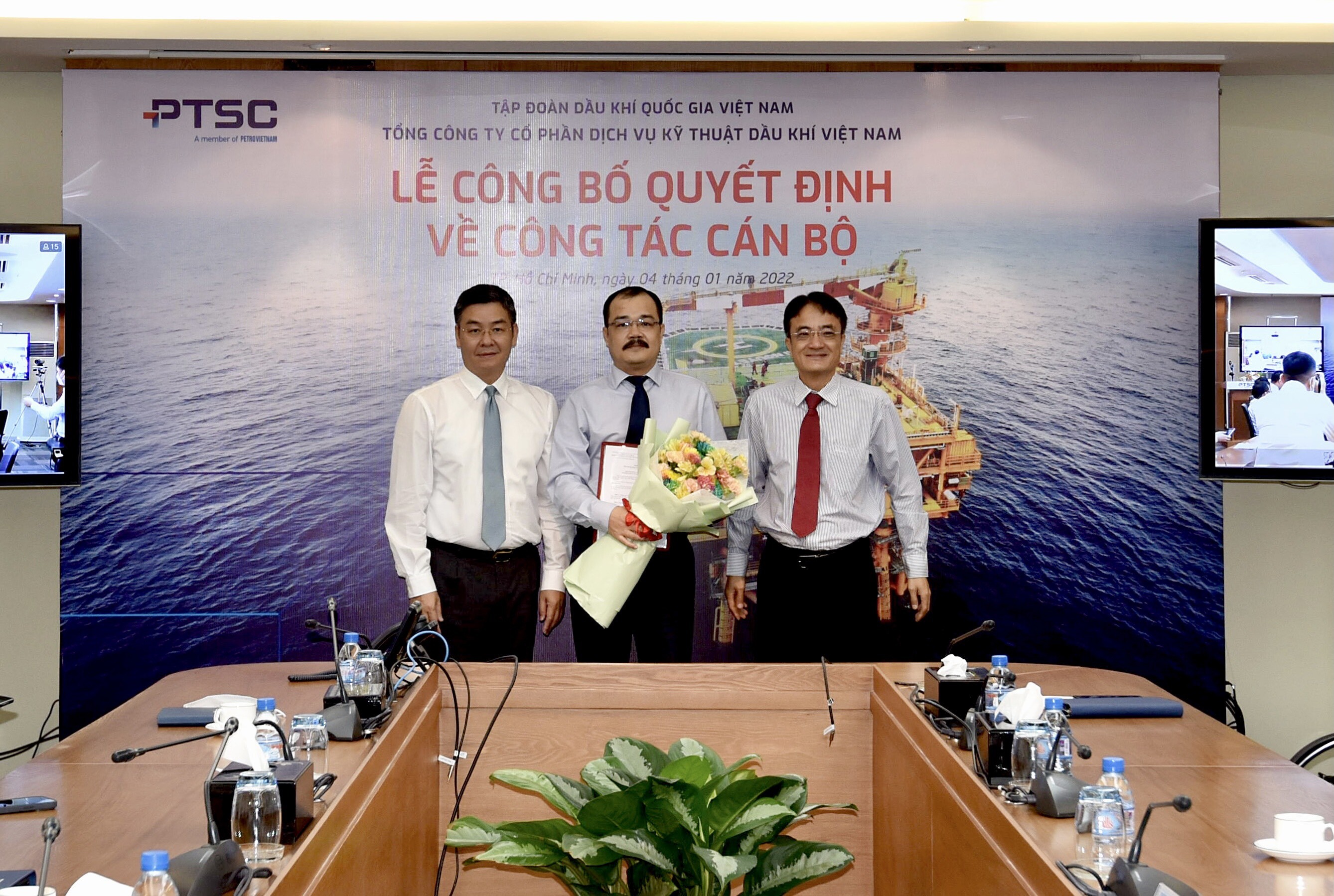 DỊCH VỤ CƠ KHÍ HÀNG HẢI PTSC 4