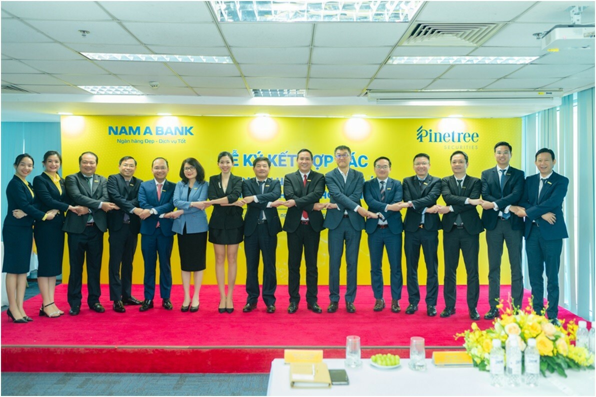 Chứng khoán Pinetree 8