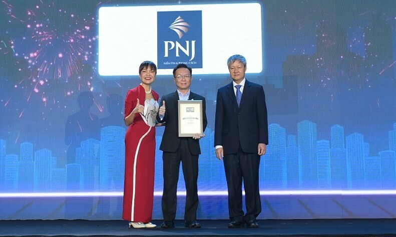 Vàng bạc Đá quý Phú Nhuận (PNJ) 1