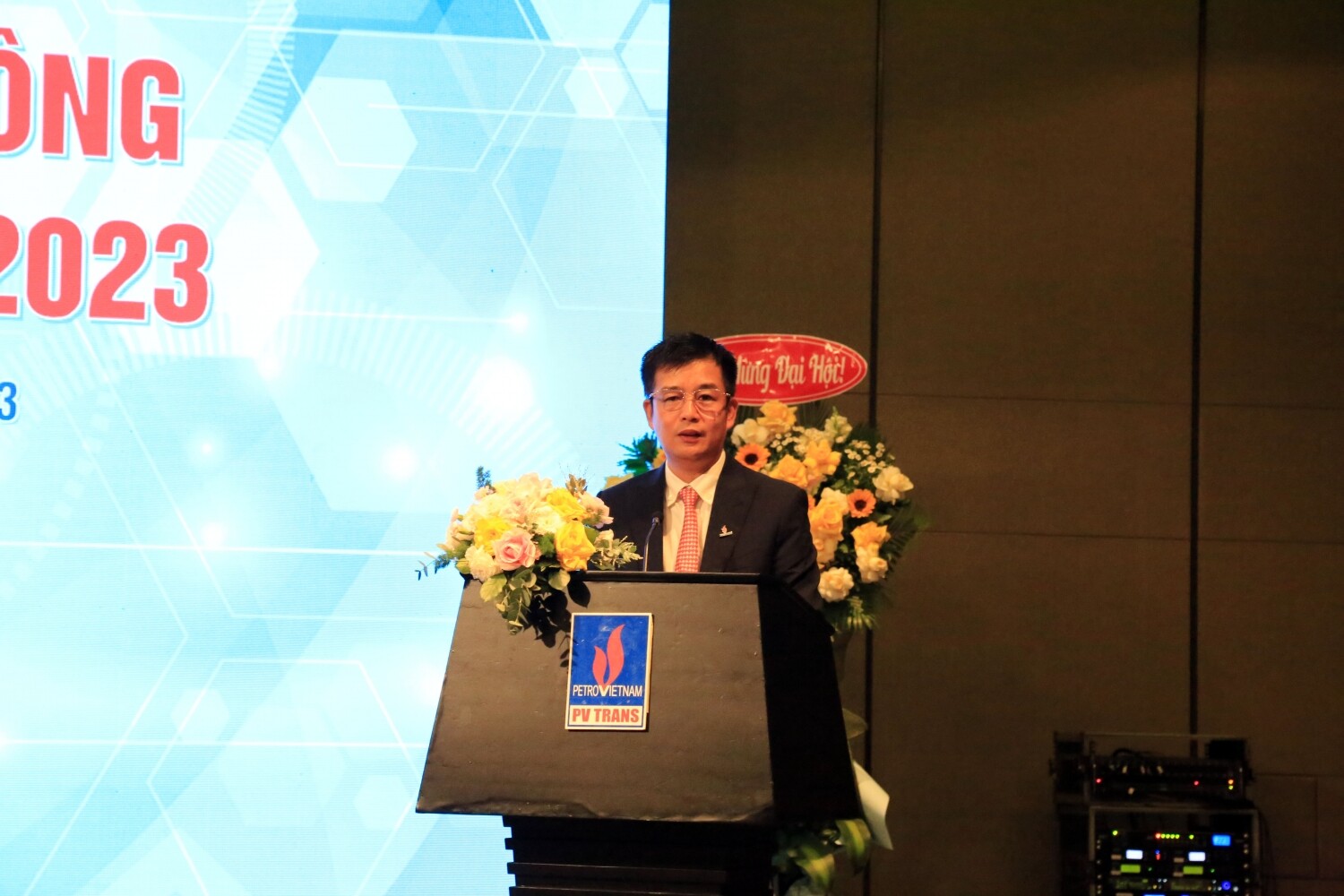 VẬN TẢI DẦU KHÍ PVTRANS 3