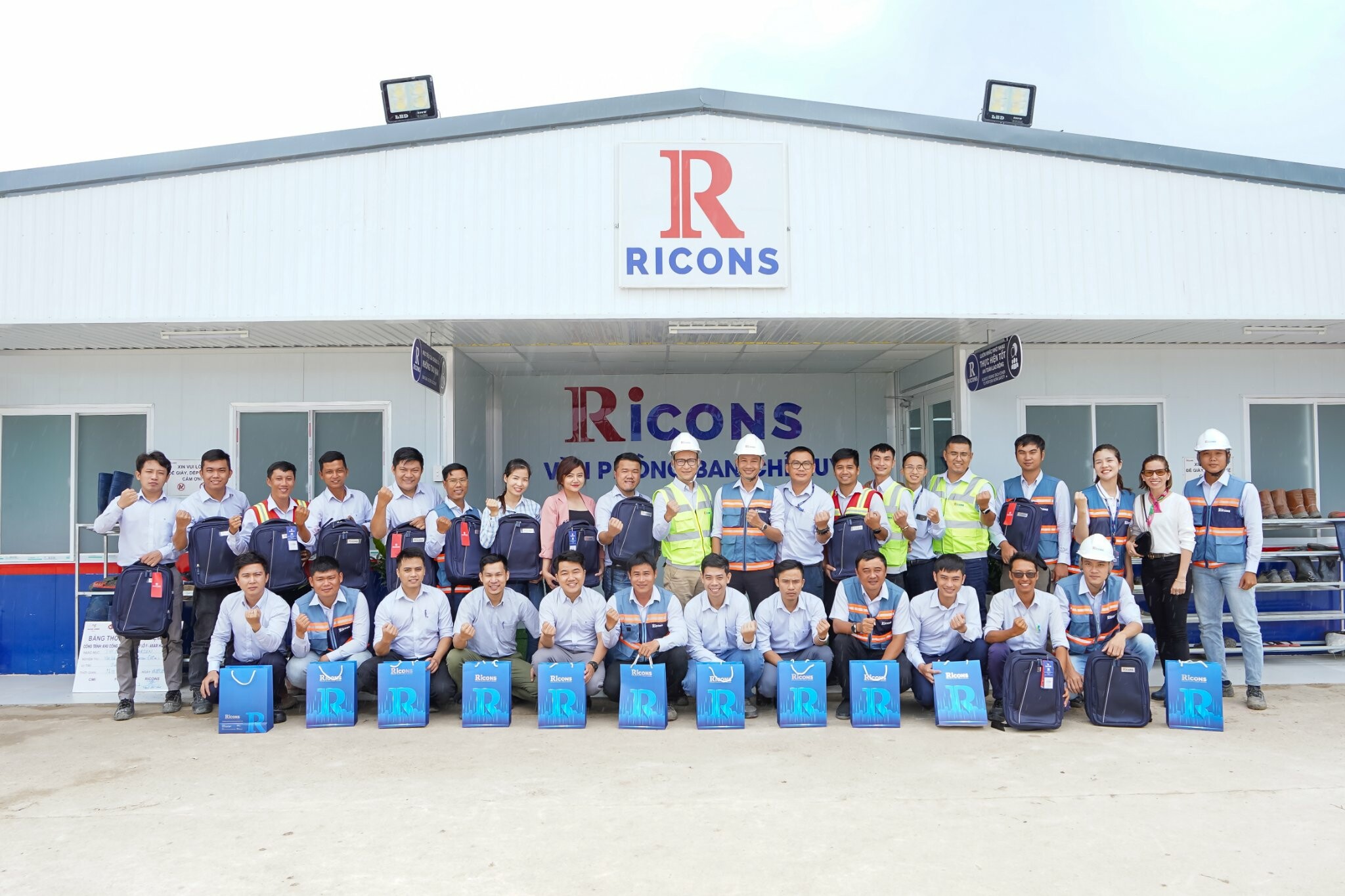 CÔNG TY XÂY DỰNG RICONS 2