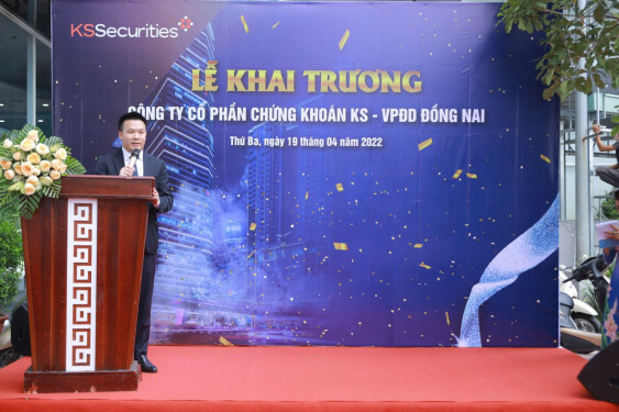 Công ty Cổ phần Chứng khoán SmartMind (SMDS) 7