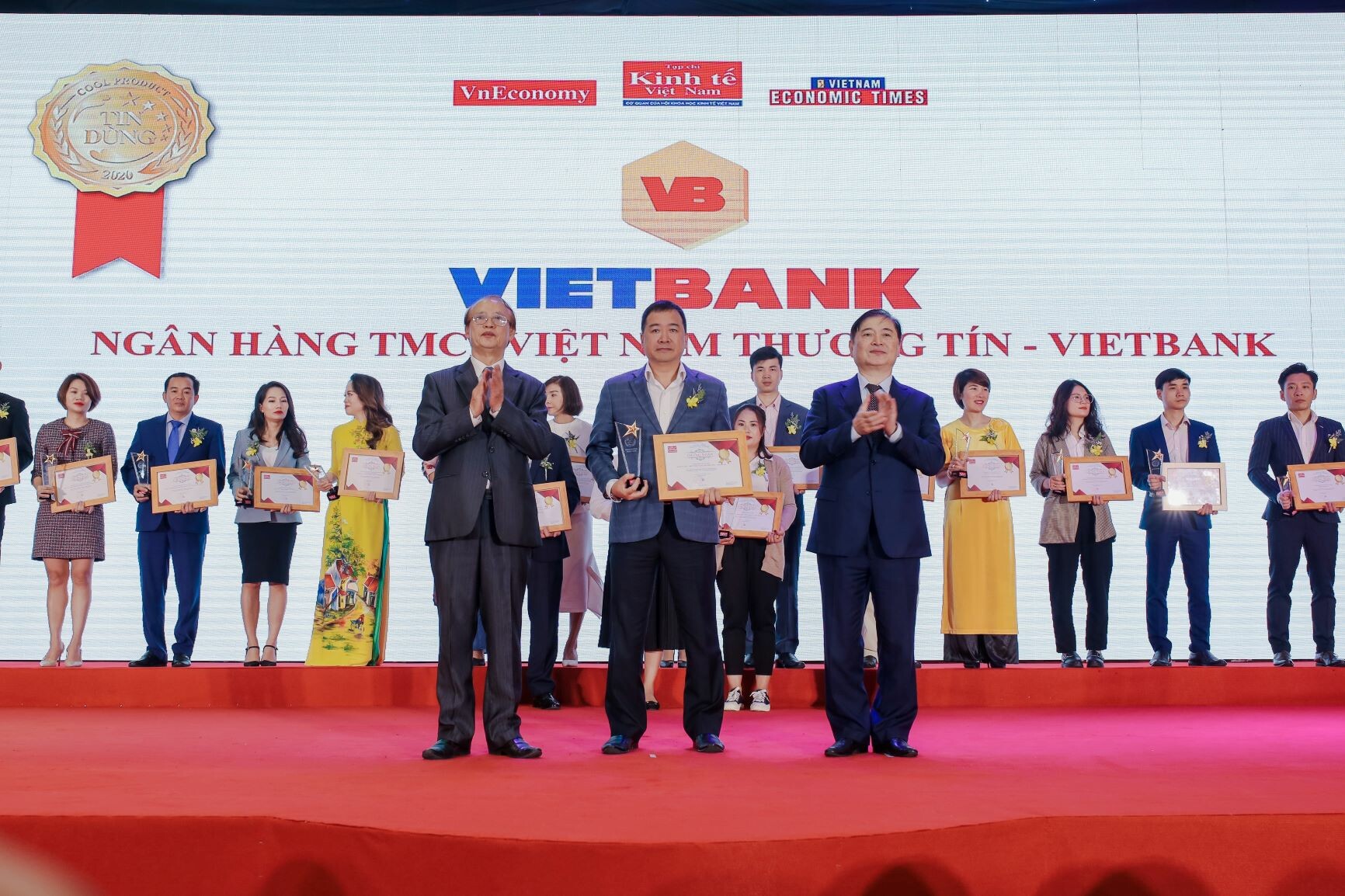 Ngân Hàng Việt Nam Thương Tín Vietbank 6