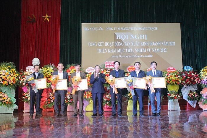 XI MĂNG VICEM HOÀNG THẠCH 3