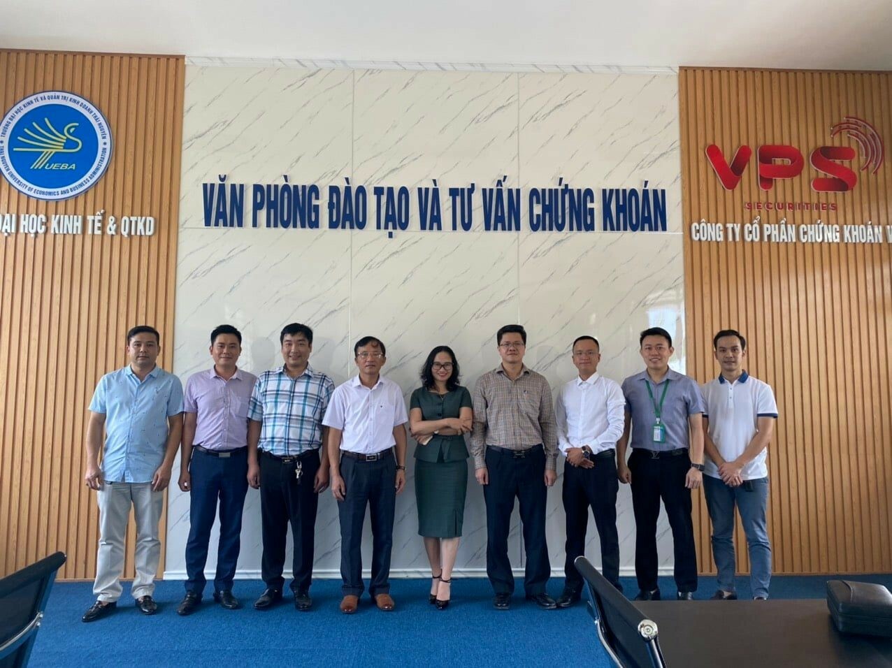 Chứng khoán VPS 7