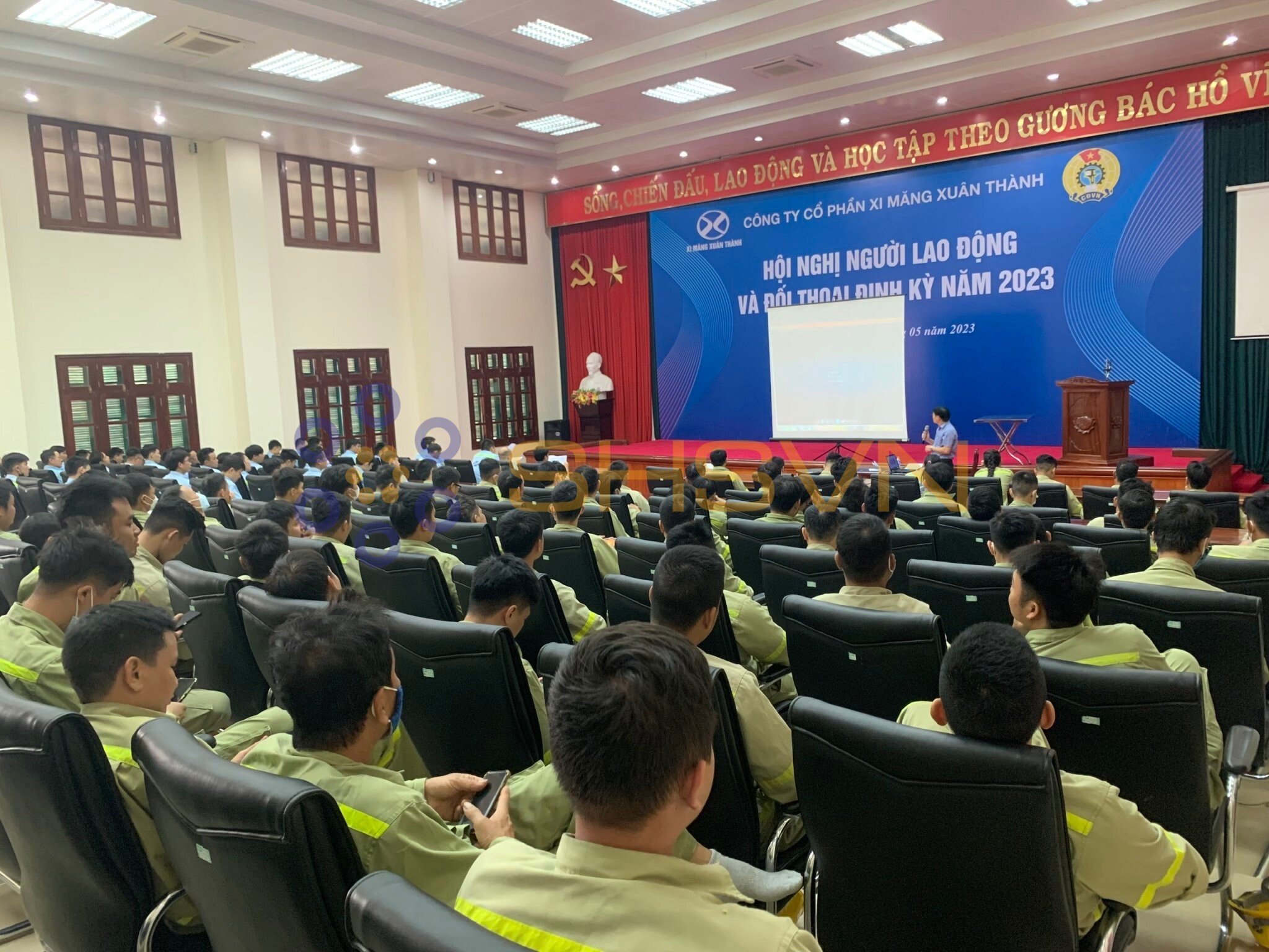 Xi măng Xuân Thành 7