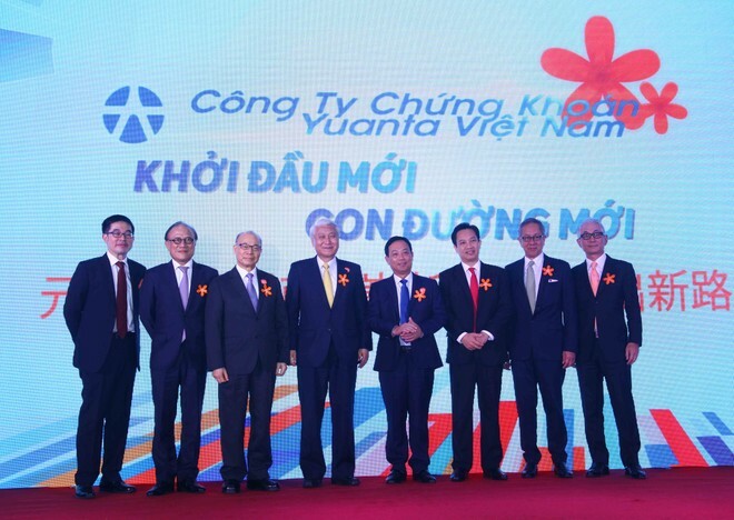 Chứng Khoán Yuanta Việt Nam 8