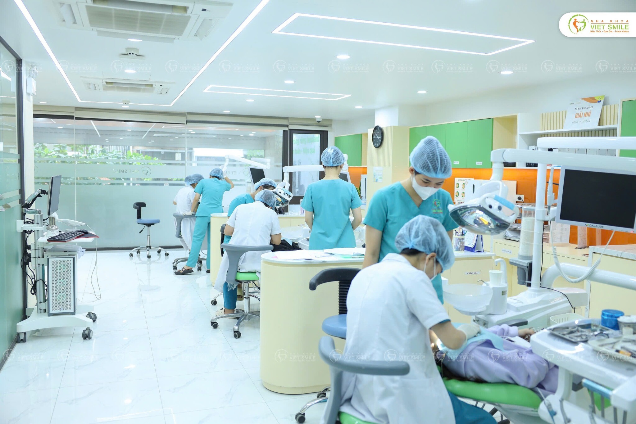 Y Khoa Topcare ( Nha khoa Việt Smile ) 7