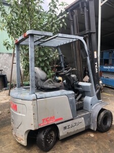 Xe Nâng Đặt Việt 6