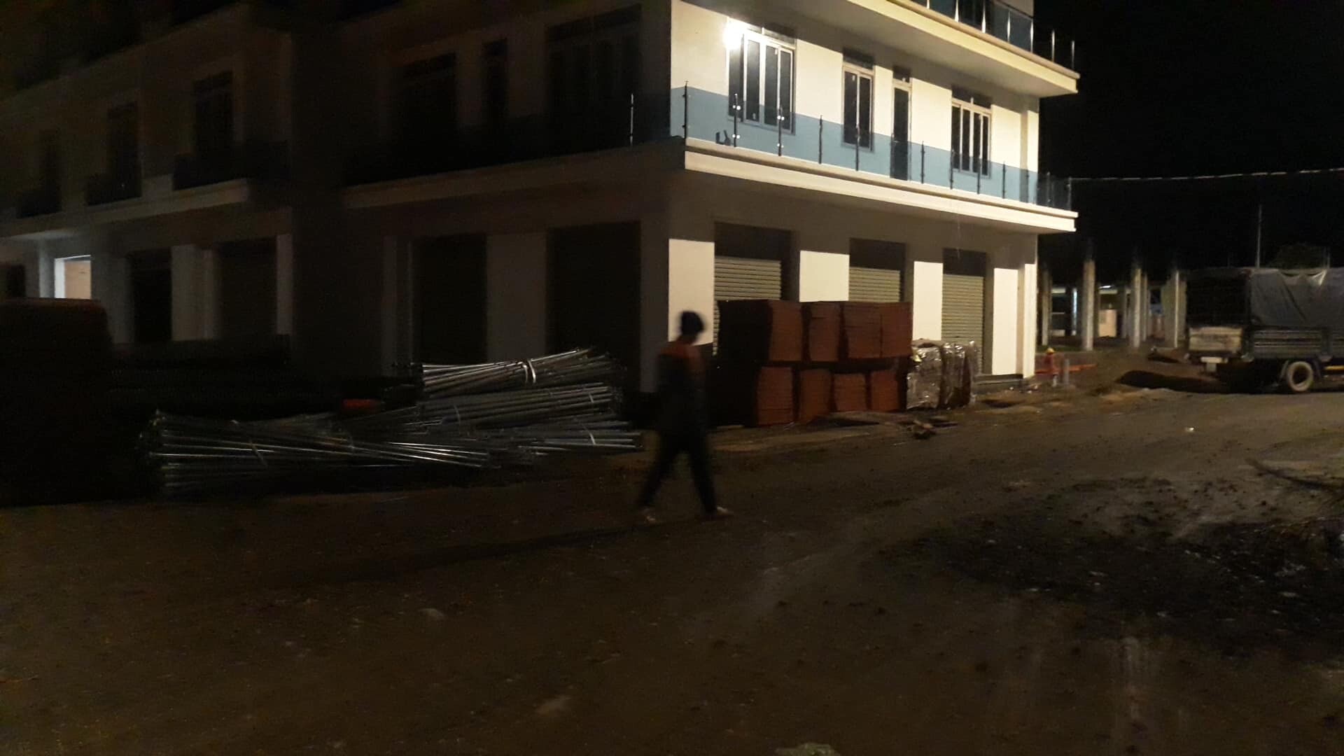 Thiết Bị Xây Dựng Quang Minh Hưng 8