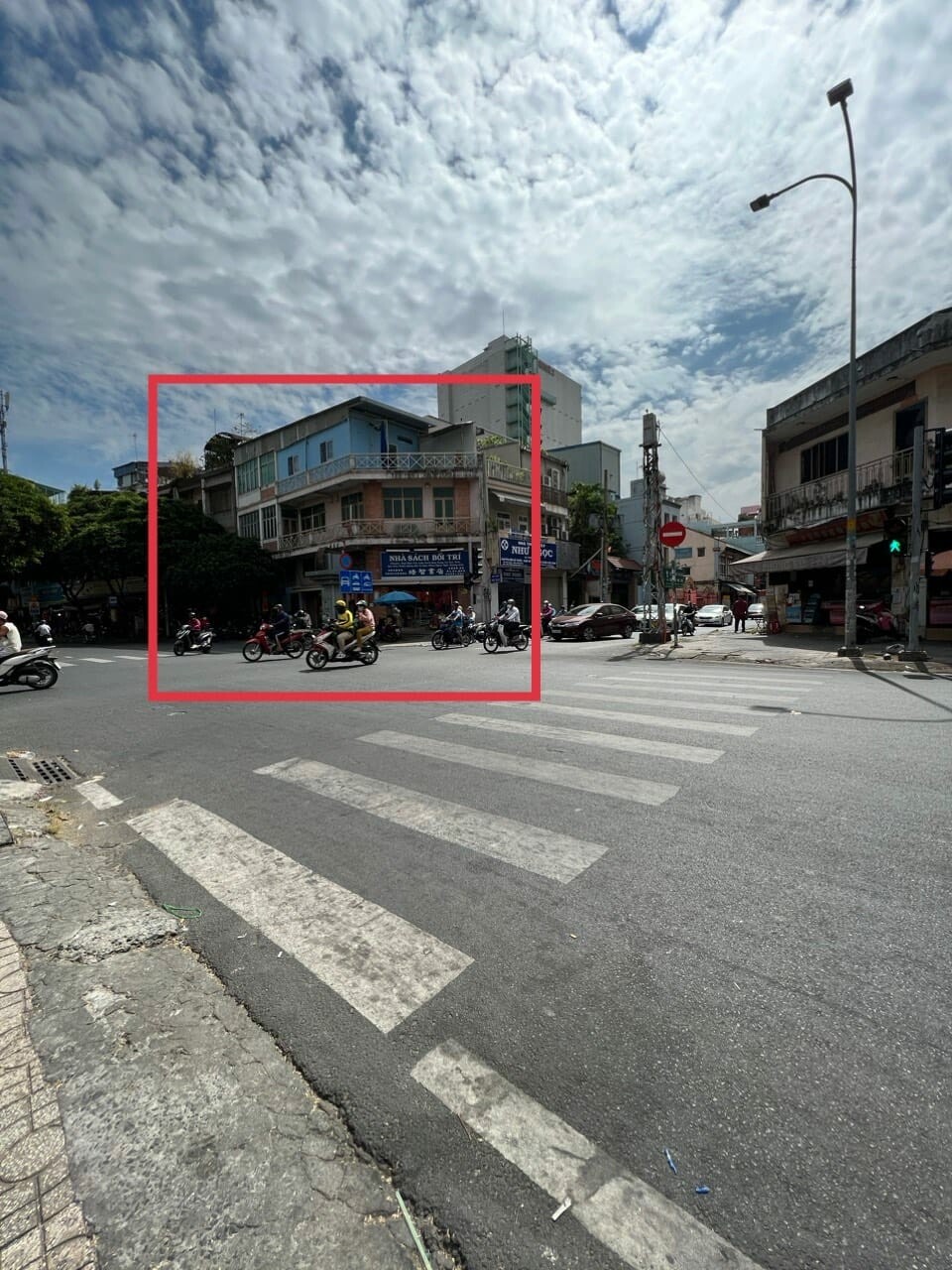 Bất động sản Mặt Bằng Đẹp 8