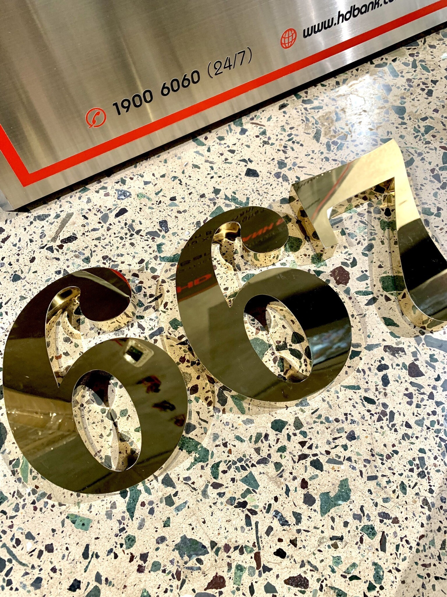 XÂY DỰNG & QUẢNG CÁO KIẾN TRẺ 1