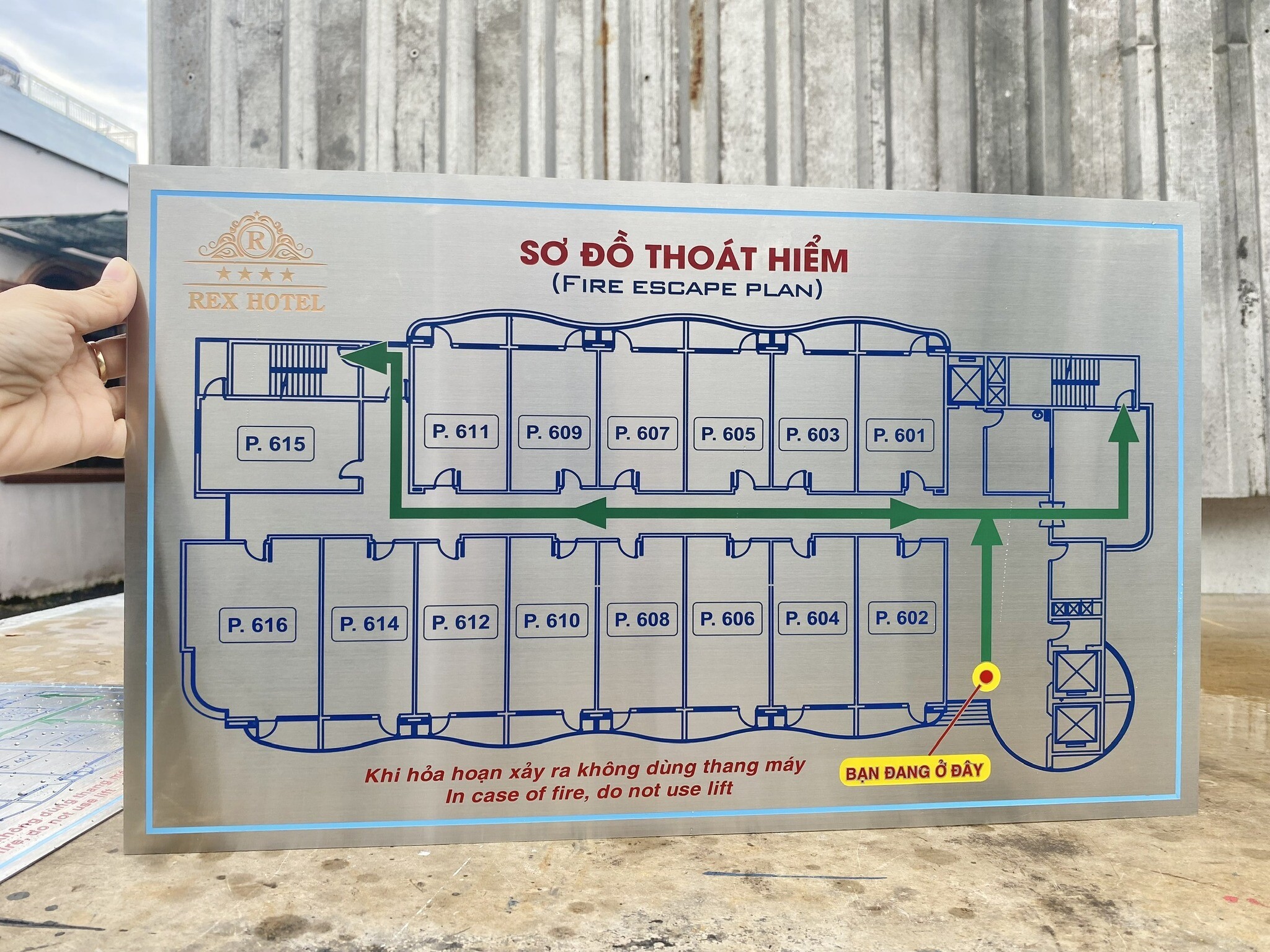 XÂY DỰNG & QUẢNG CÁO KIẾN TRẺ 4