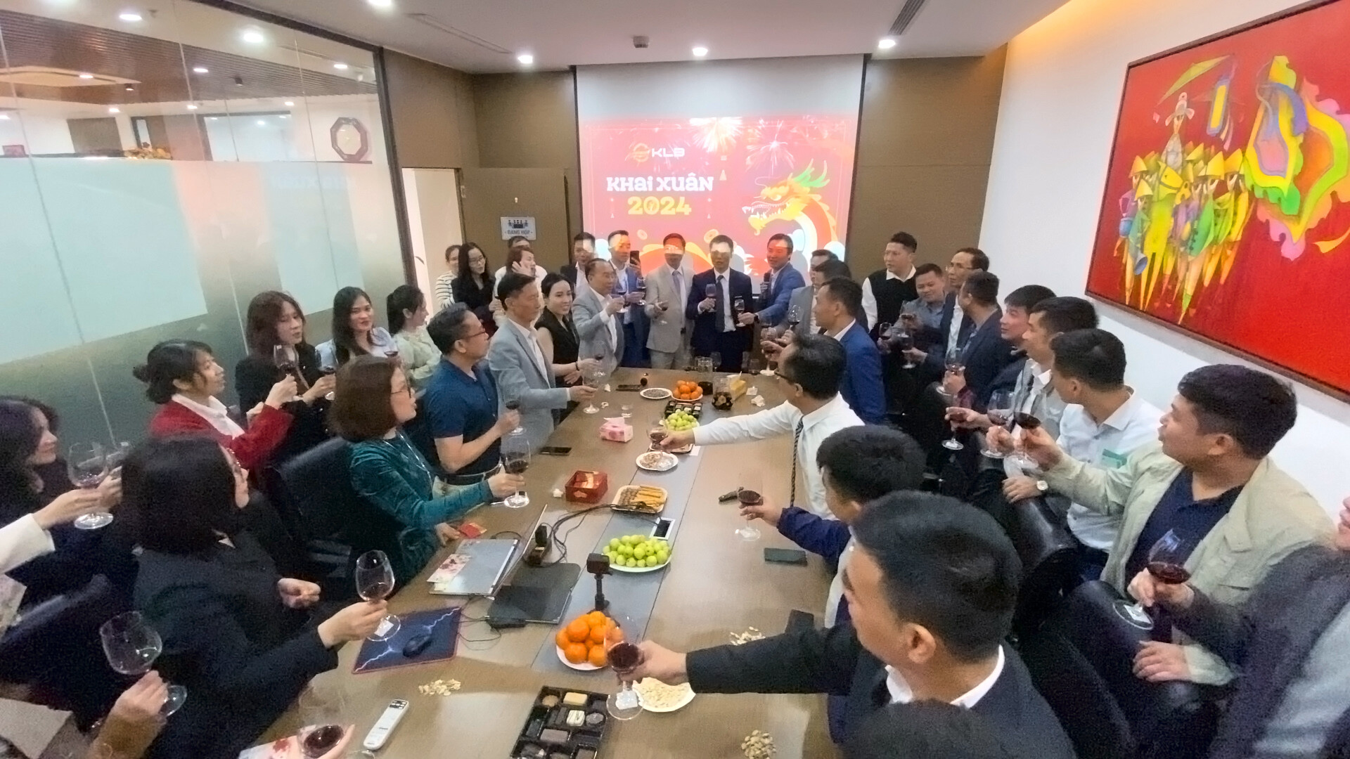 TẬP ĐOÀN ĐẦU TƯ KLB 6