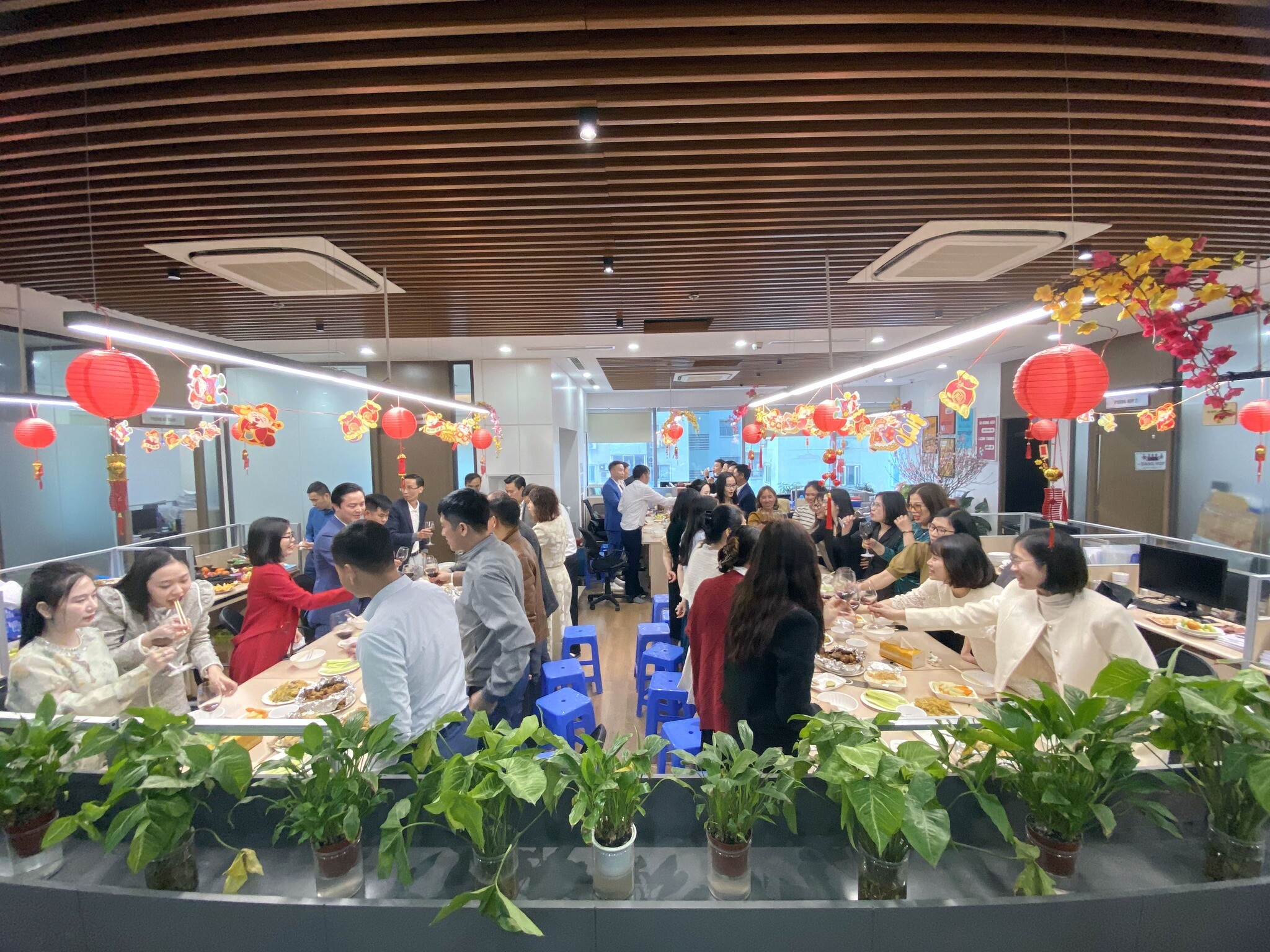 TẬP ĐOÀN ĐẦU TƯ KLB 5