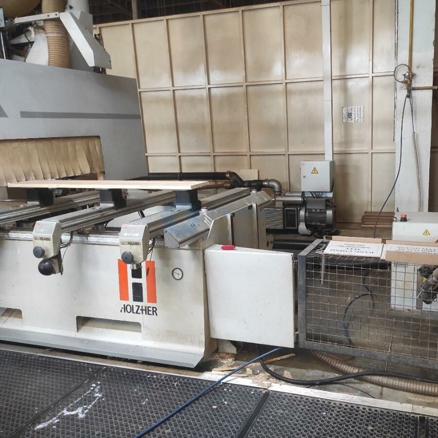 Thương Mại Dịch Vụ Kỹ Thuật The Regal V 9