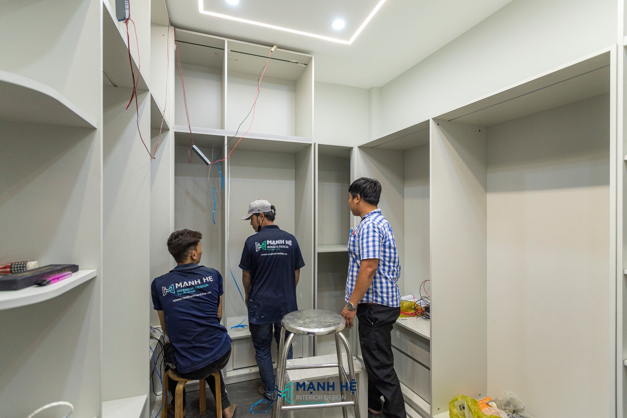 NỘI THẤT MẠNH HỆ 4