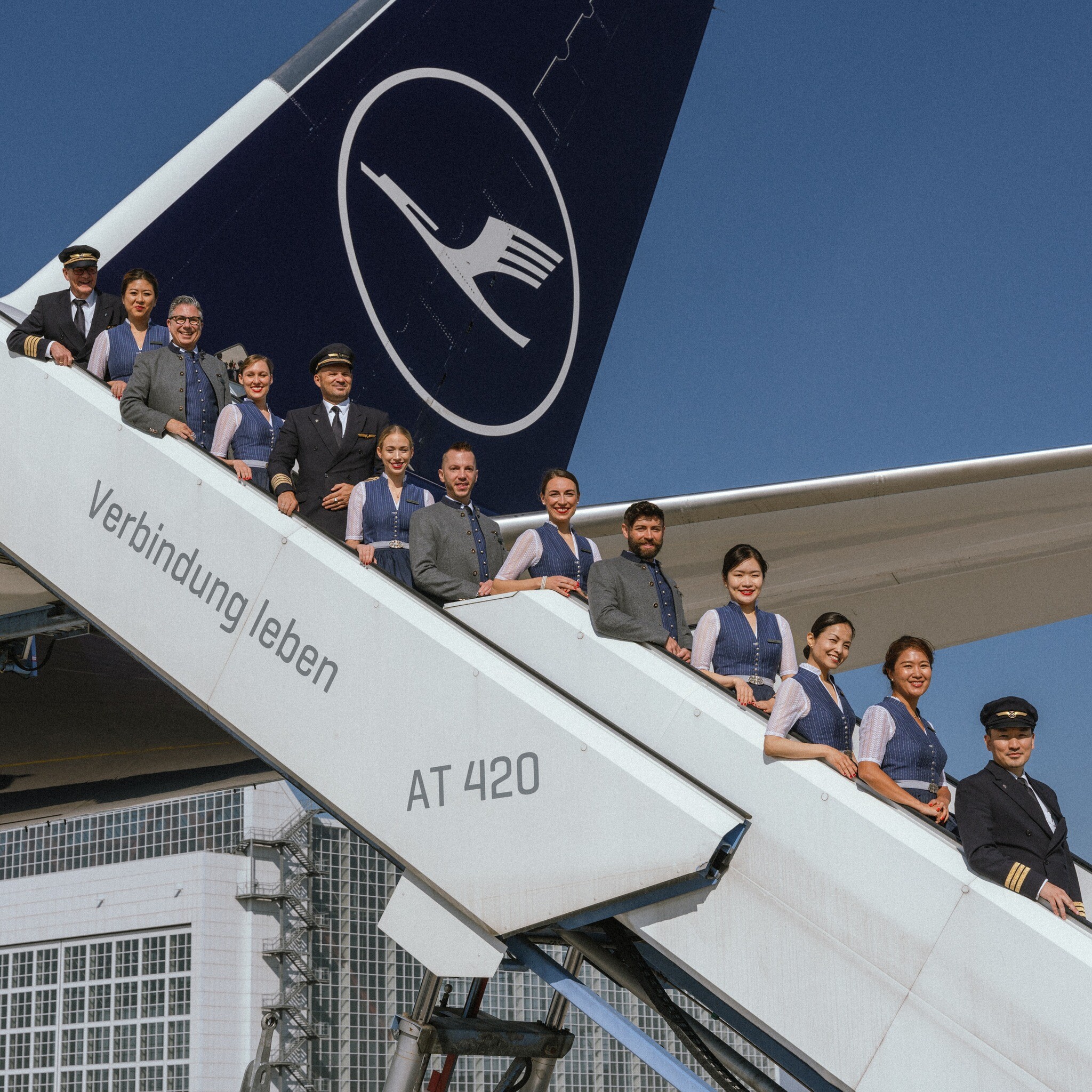 LUFTHANSA VIỆT NAM 7