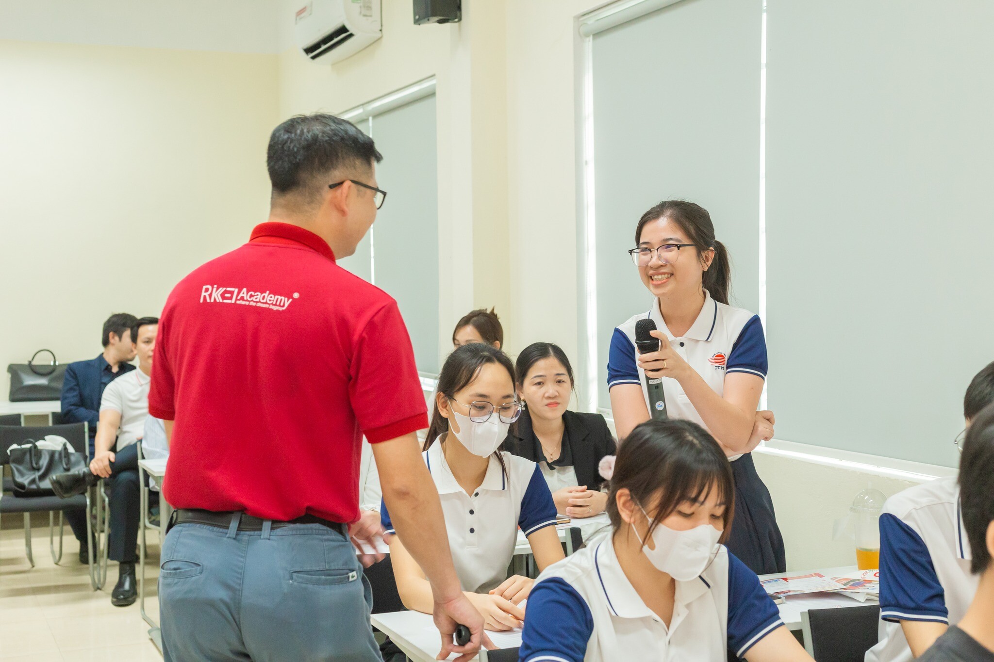 Học Viện Mankai 4