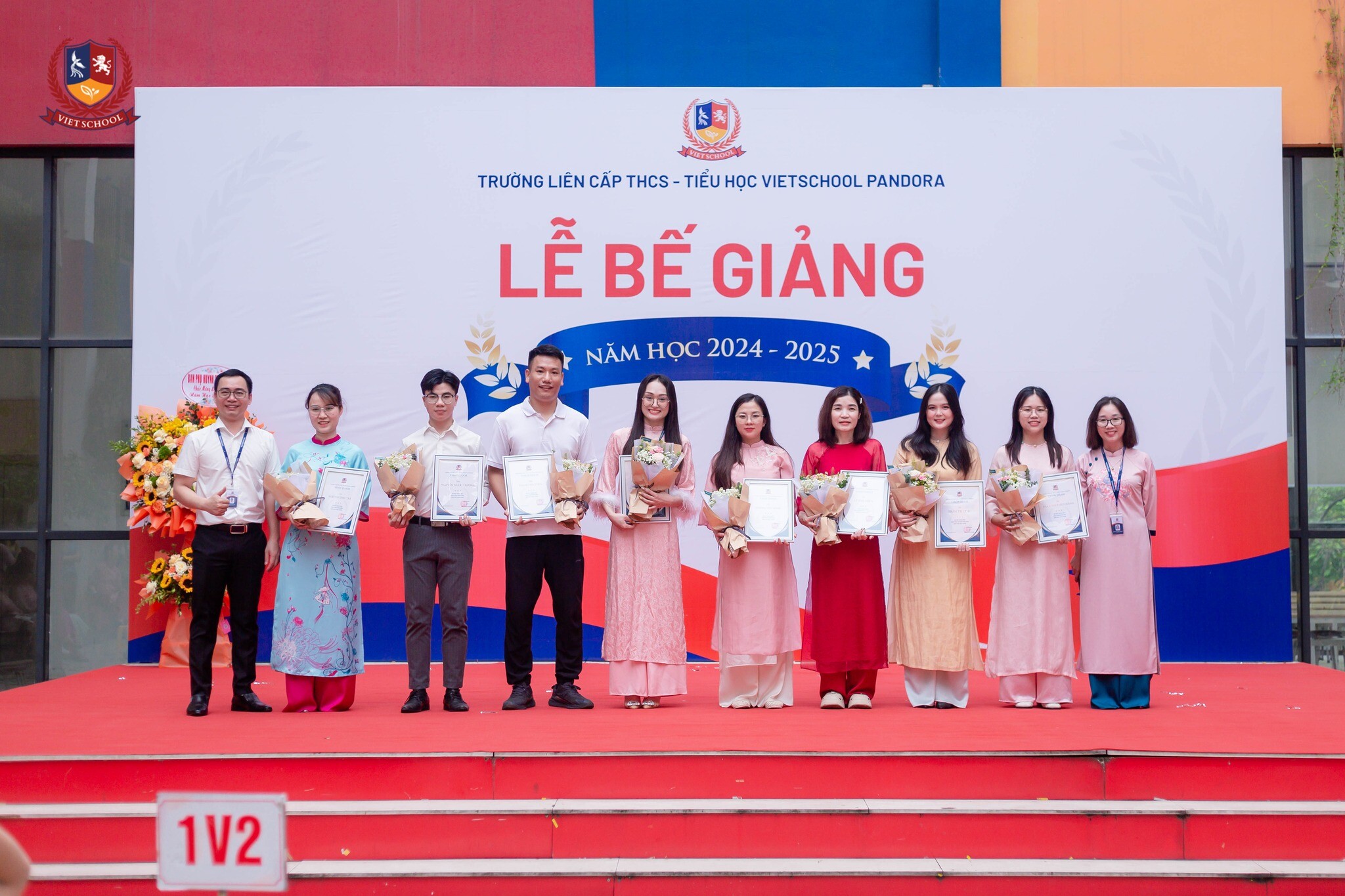 BV Education - Hệ Thống Giáo Dục Vietschool 11